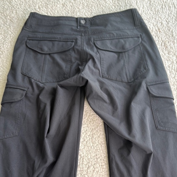 Kuhl Women's Gray Cargo Pants - Picture 7 of 7